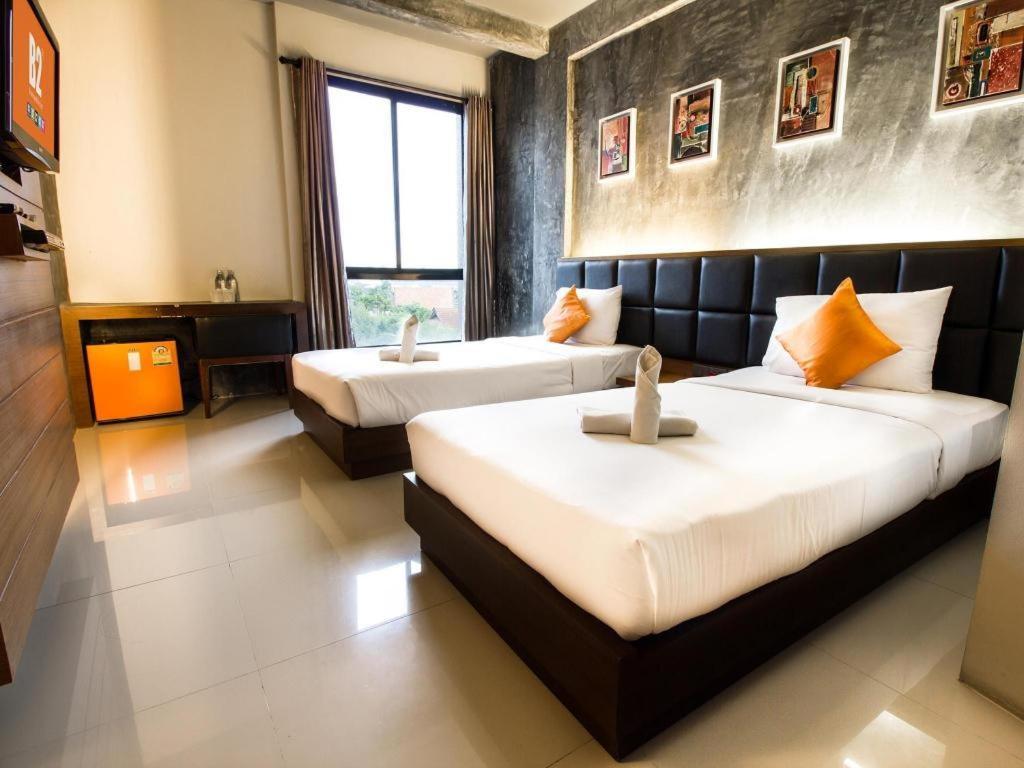 B2 Thippanate Boutique & Budget Hotel Chiang Mai Exterior photo