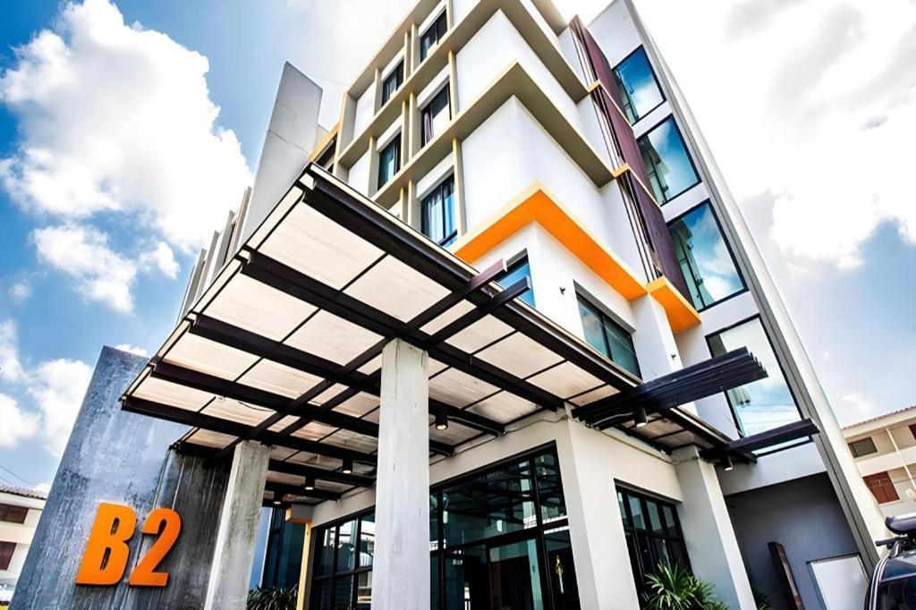 B2 Thippanate Boutique & Budget Hotel Chiang Mai Exterior photo